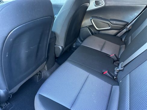 Used 2024 Kia Soul LX w/ Option Group 015 image 11