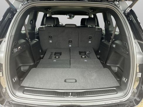 New 2026 Jeep Grand Cherokee L 4WD image 25