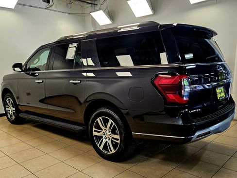 Used 2024 Ford Expedition Max Limited image 4