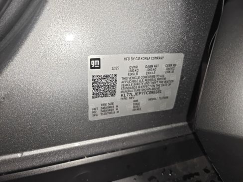 Certified 2026 Chevrolet Trax RS w/ Sunroof Package FWD image 20