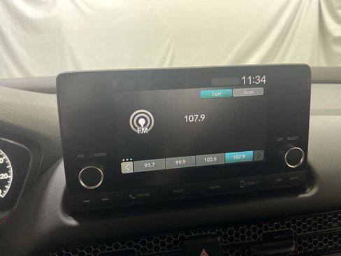 Used 2023 Honda HR-V Sport image 16