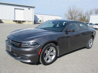 Used 2015 Dodge Charger SE w/ Sport Appearance Group