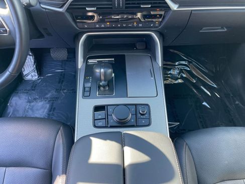 Used 2025 MAZDA CX-90 3.3 Turbo w/ Preferred Package image 43