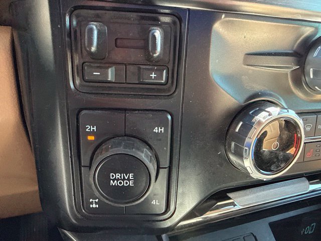 Used 2024 Ford F350 Lariat w/ Chrome Package AWD/4WD image 25