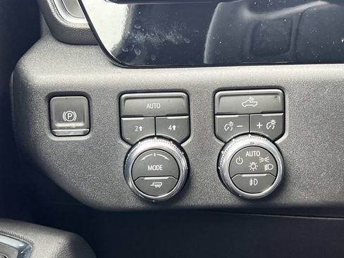 New 2026 GMC Sierra 1500 Elevation AWD/4WD image 28