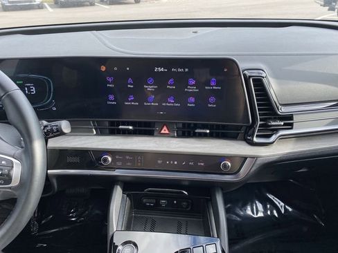 Used 2024 Kia Sportage X-Line image 9