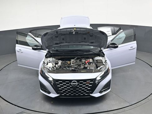 New 2026 Nissan Altima 2.5 SR FWD image 48