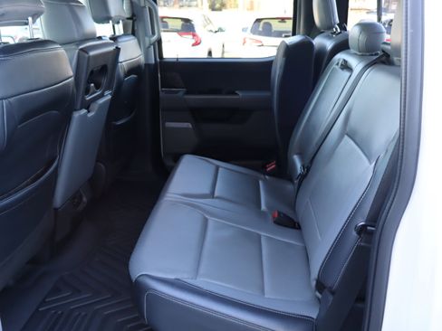 Used 2021 Ford F150 Lariat w/ Equipment Group 501A Mid image 31