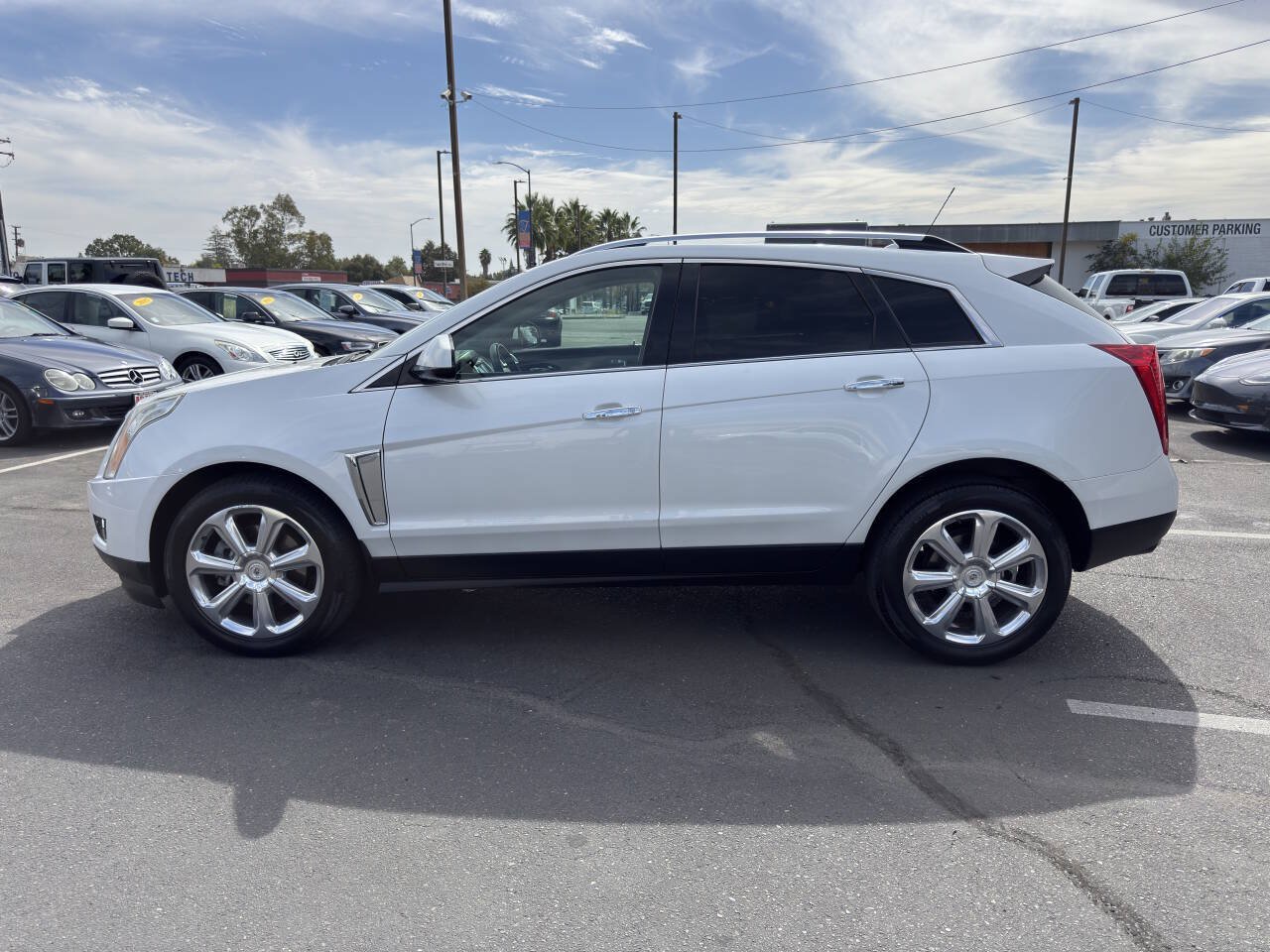 Used 2016 Cadillac SRX Premium w/ Driver Assist Package AWD/4WD image 6