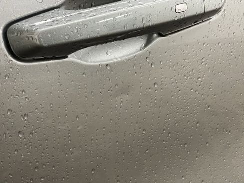 Used 2025 GMC Acadia Elevation image 30