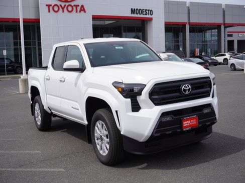 New 2026 Toyota Tacoma SR5 image 1