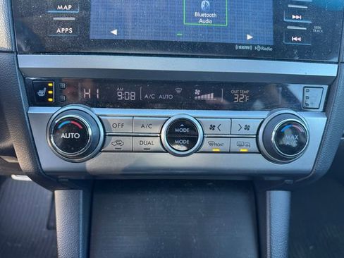 Used 2017 Subaru Outback 3.6R Limited image 22