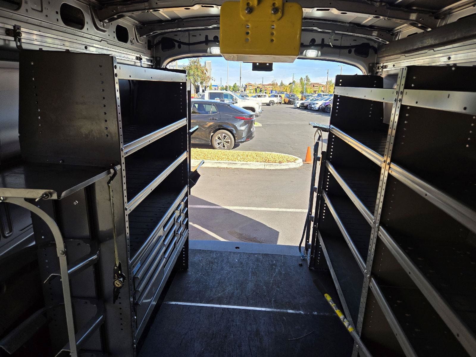 Used 2022 Ford E-Transit Medium Roof w/ Parcel Delivery Package RWD image 20