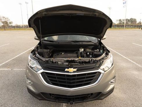Used 2019 Chevrolet Equinox LT image 9