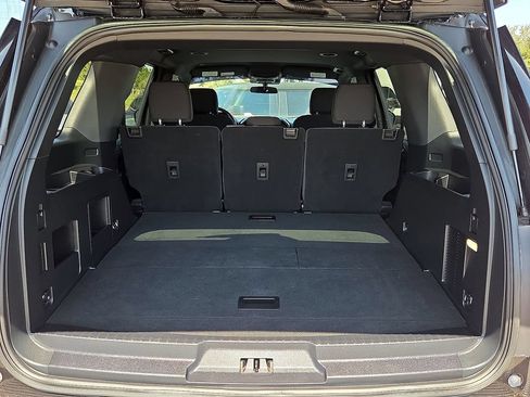 Used 2021 Ford Expedition XL RWD image 12