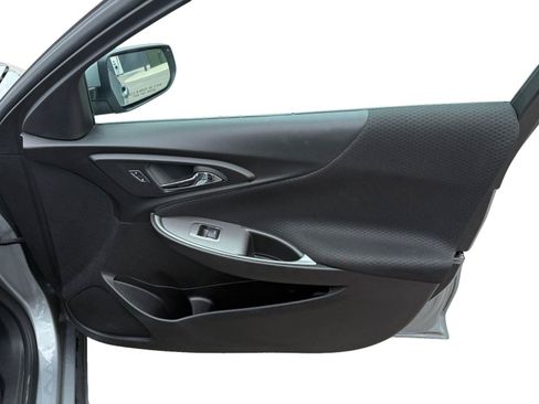 Used 2024 Chevrolet Malibu LT FWD image 23