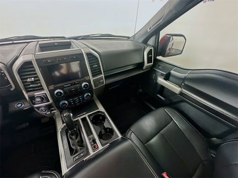 Used 2019 Ford F150 Lariat w/ Equipment Group 502A Luxury image 11