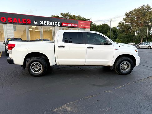 Used 2013 Toyota Tundra Tundra-Grade 5.7L CrewMax 4WD w/ TRD Rock Warrior Pkg image 9