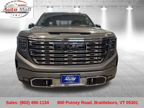 Used 2024 GMC Sierra 1500 Denali w/ Denali Reserve Package image 9