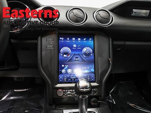 Used 2019 Ford Mustang Coupe RWD image 11