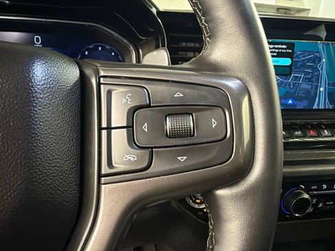 Used 2025 Chevrolet Silverado 1500 ZR2 w/ Technology Package AWD/4WD image 19