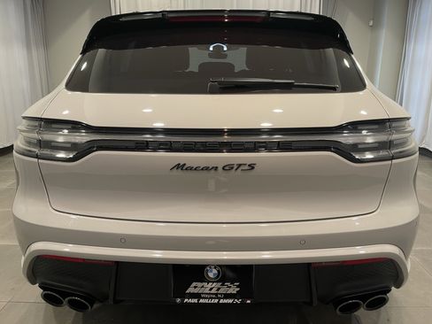 Used 2025 Porsche Macan GTS image 5