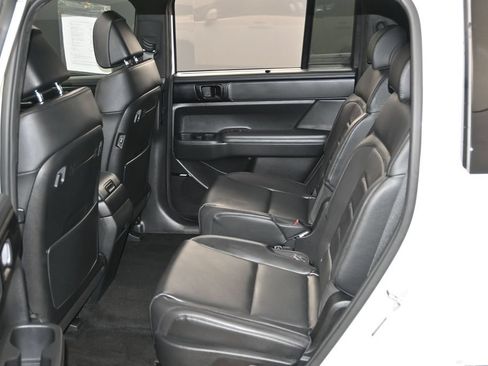 Used 2025 Hyundai Santa Fe Calligraphy FWD image 25