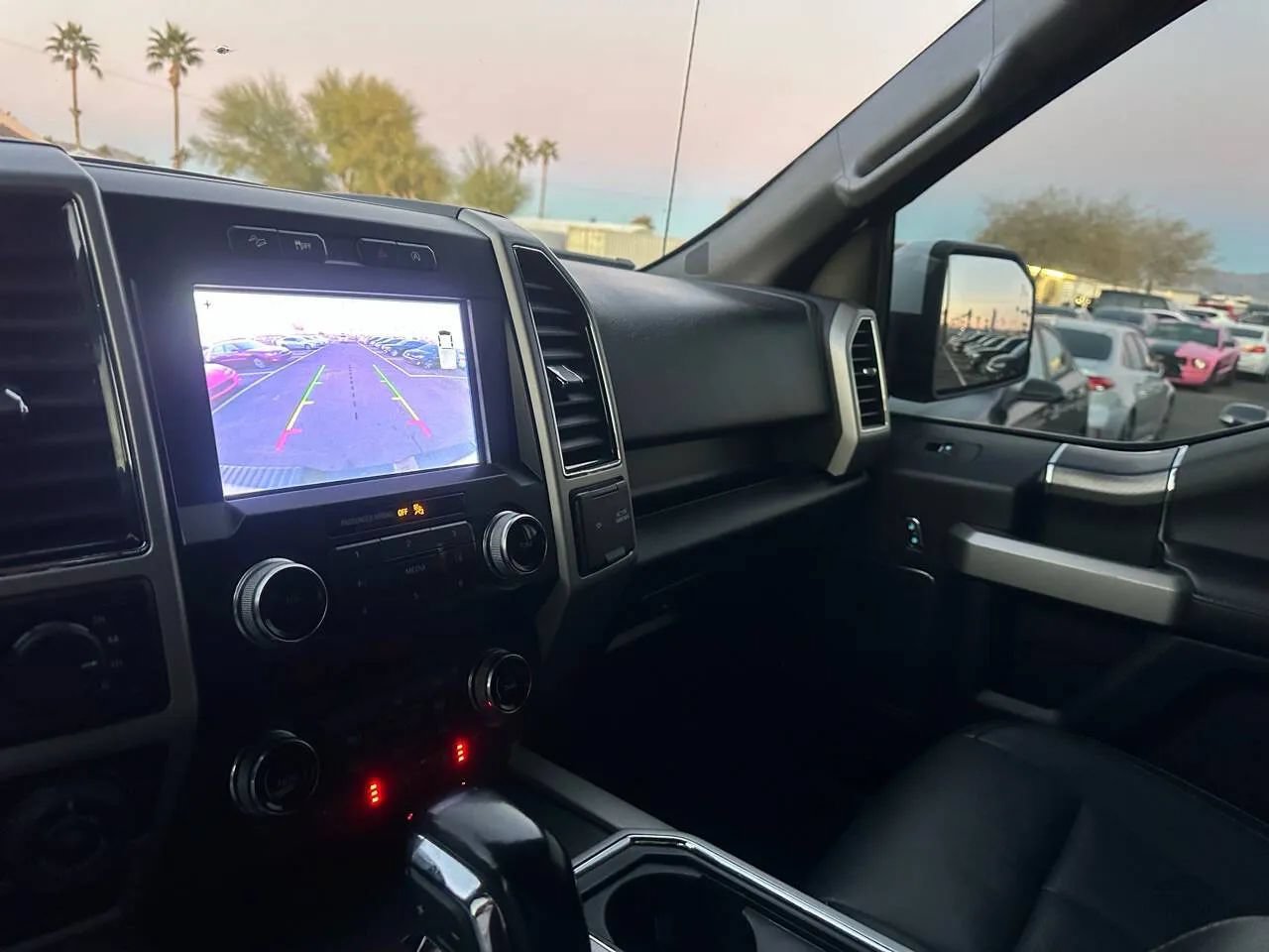 Used 2019 Ford F150 Lariat w/ Equipment Group 502A Luxury AWD/4WD image 21