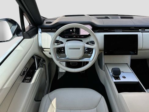 Used 2024 Land Rover Range Rover Autobiography AWD/4WD image 24