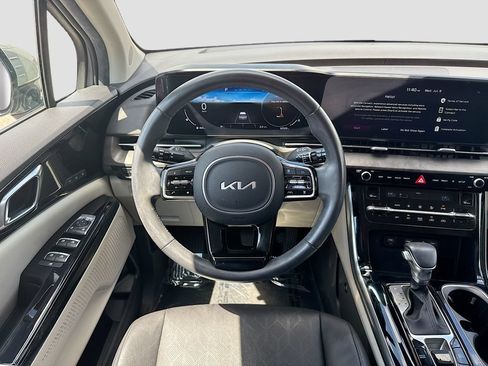 Used 2024 Kia Carnival SX FWD image 18