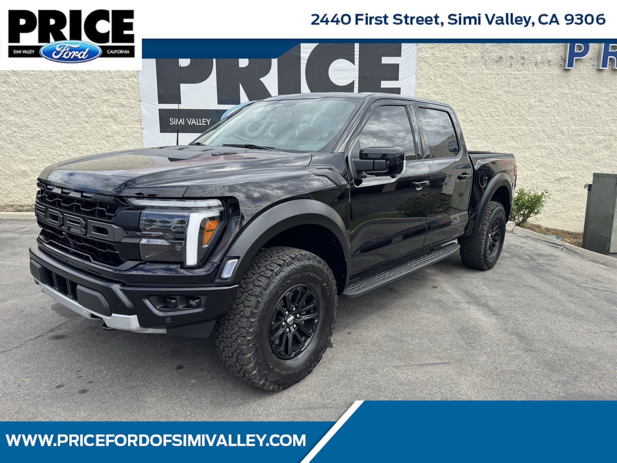 Used 2026 Ford F150 Raptor AWD/4WD image 1