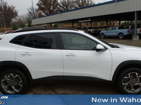 New 2026 Chevrolet Trax LT image 6