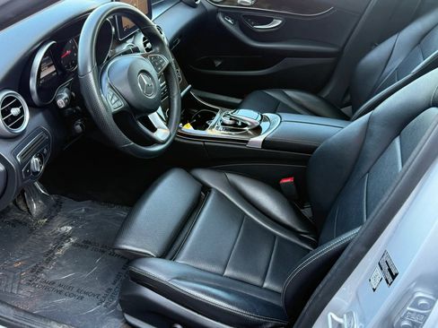 Used 2015 Mercedes-Benz C 300 4MATIC Sedan image 9
