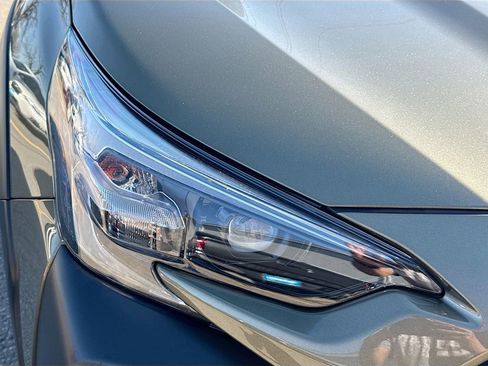 Certified 2025 Subaru Outback Limited image 43