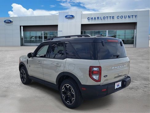 New 2025 Ford Bronco Sport Outer Banks w/ Outer Banks Tech Package+ image 3