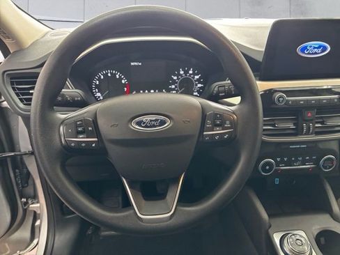 Used 2020 Ford Escape SE FWD image 11