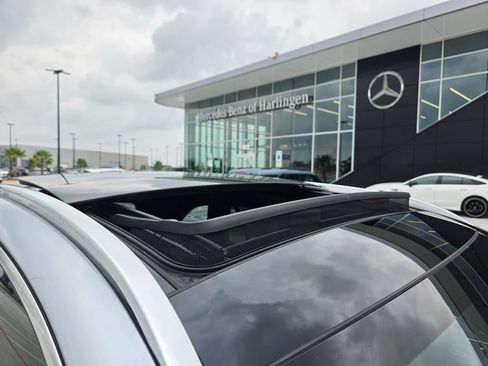 Used 2023 Mercedes-Benz GLC 300 image 7