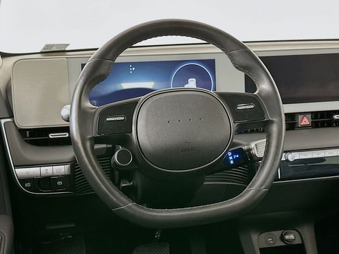 Used 2024 Hyundai Ioniq 5 SEL image 18