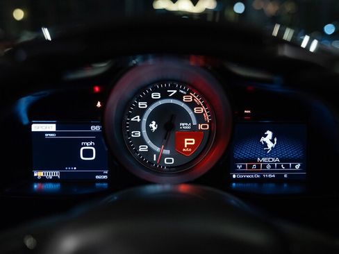 Used 2018 Ferrari 488 Spider RWD image 34