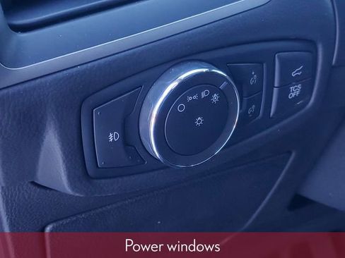 Used 2020 Ford Edge SEL w/ Convenience Package image 17