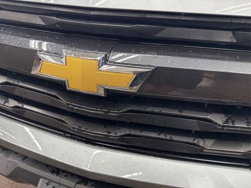 Used 2023 Chevrolet Colorado LT w/ LT Convenience Package image 16