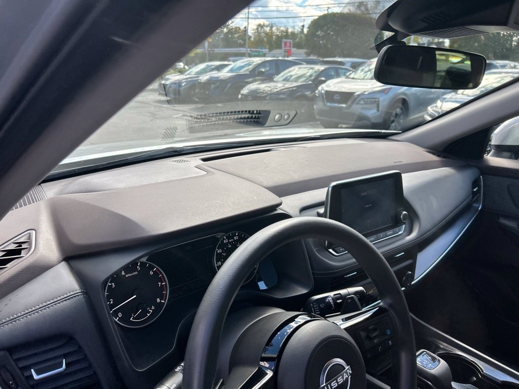 Certified 2023 Nissan Rogue SV AWD/4WD image 12