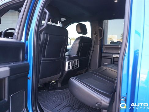 Used 2019 Ford F150 Lariat w/ Equipment Group 502A Luxury AWD/4WD image 30