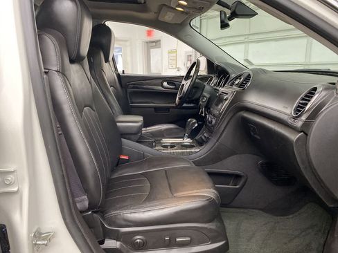 Used 2014 Buick Enclave Leather w/ Trailering Provision Package image 19