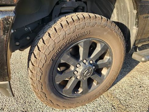 Used 2025 RAM 2500 Laramie w/ Night Edition AWD/4WD image 9