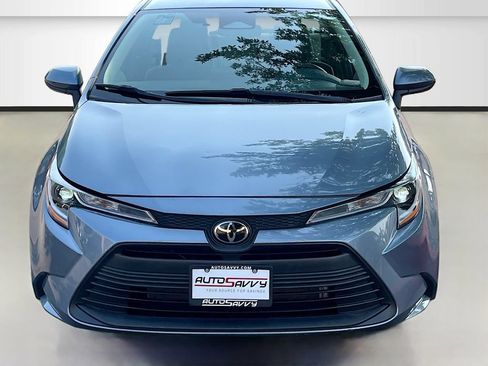 Used 2026 Toyota Corolla LE FWD image 2