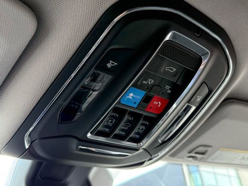 Used 2023 Jeep Grand Cherokee 30th Anniversary image 35