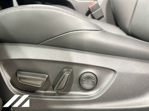 New 2026 Subaru Solterra image 19