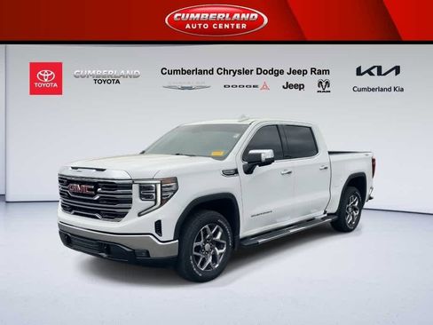 Used 2023 GMC Sierra 1500 SLT w/ SLT Premium Package image 4