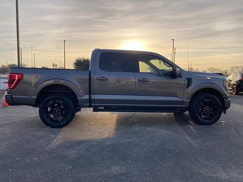 Used 2023 Ford F150 XLT w/ XLT Black Appearance Package image 4